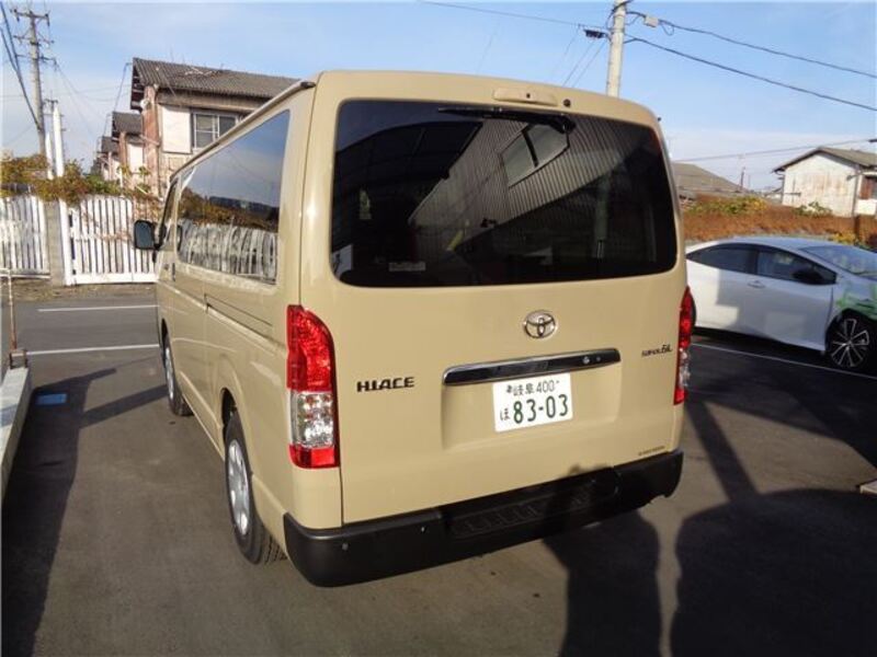 HIACE