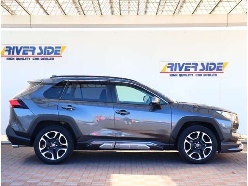 RAV4
