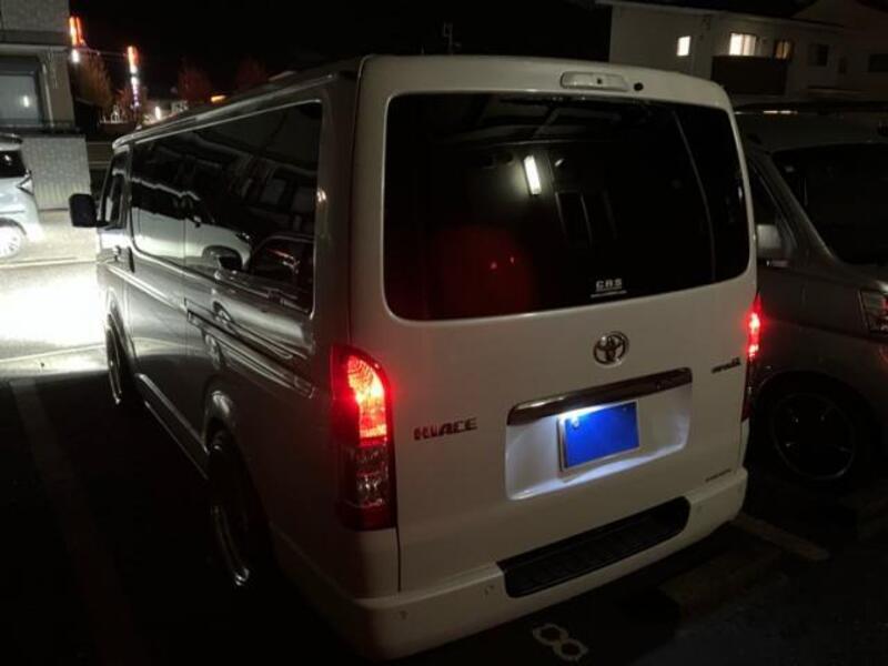 HIACE VAN