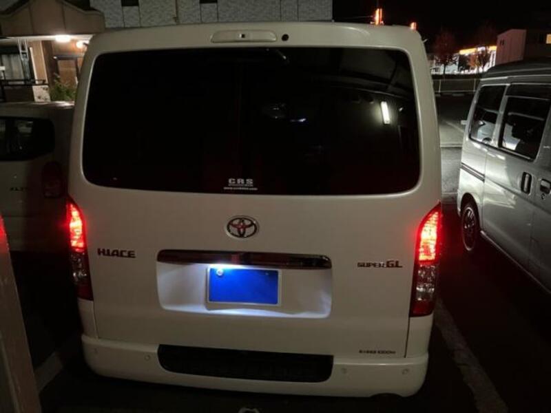 HIACE VAN