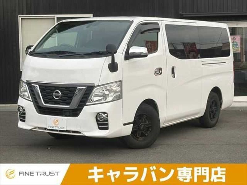 NV350 CARAVAN-0