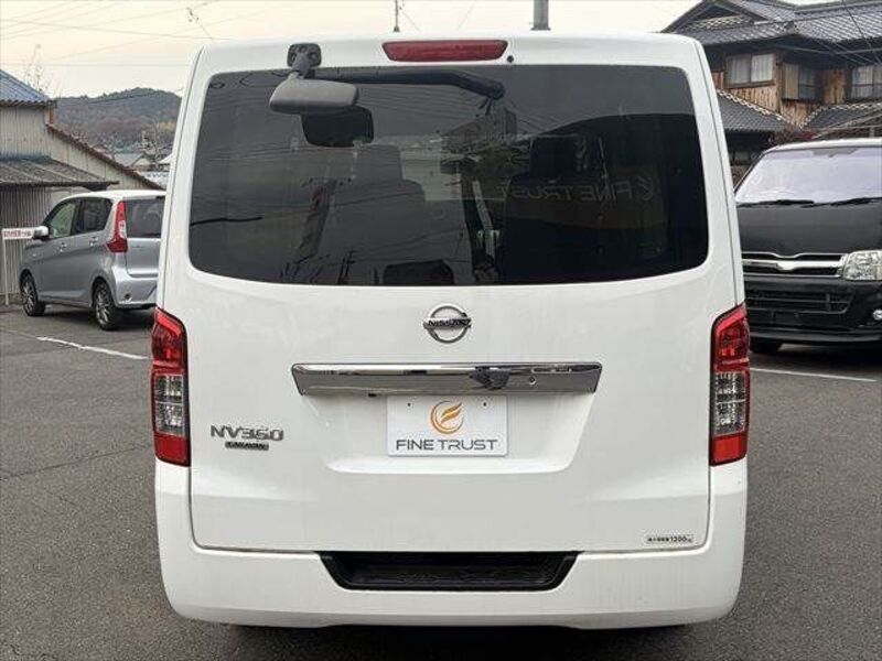 NV350 CARAVAN