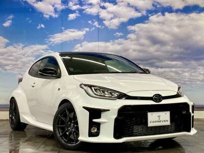 GR YARIS