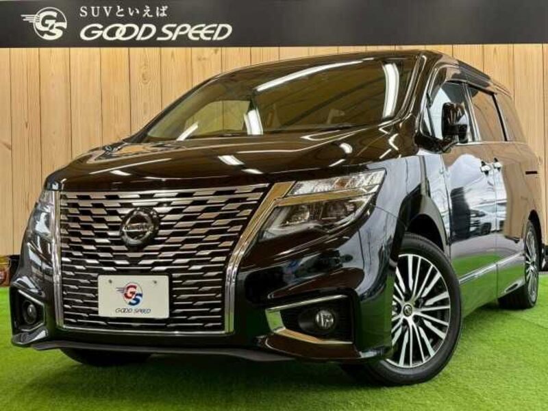 NISSAN ELGRAND