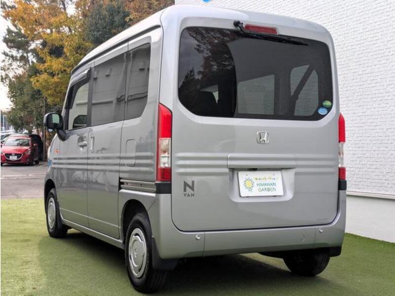 N-VAN