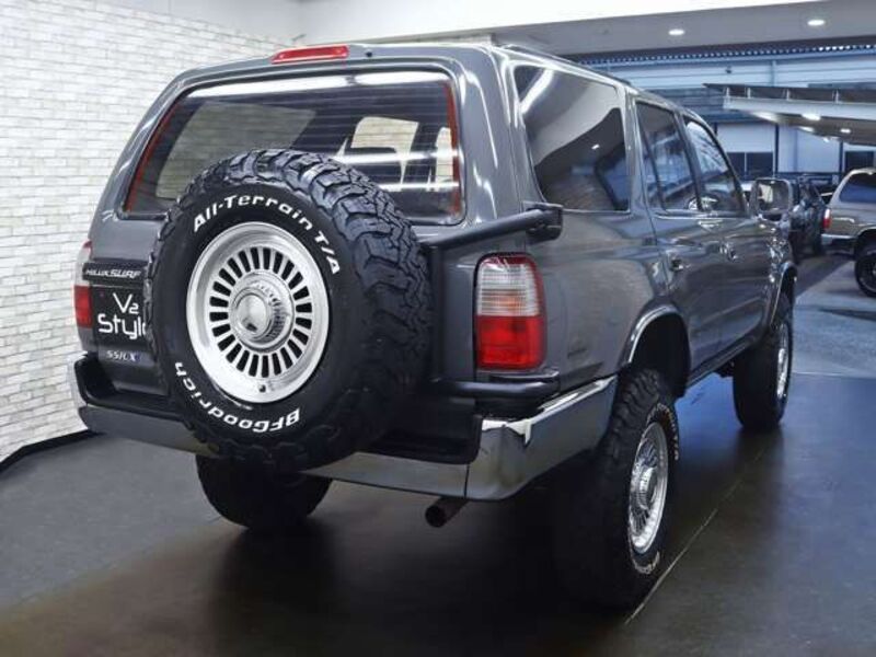 HILUX SURF