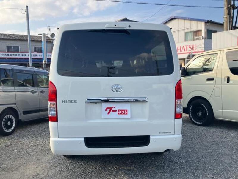 HIACE VAN