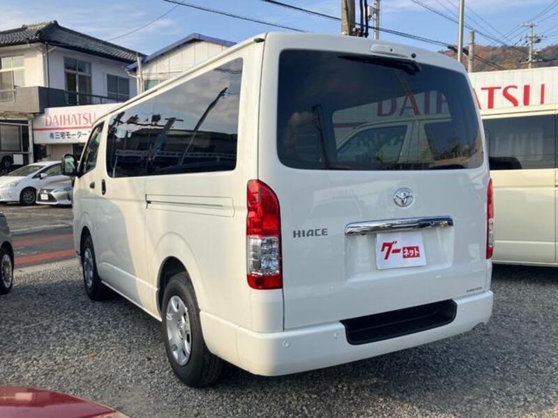 HIACE VAN