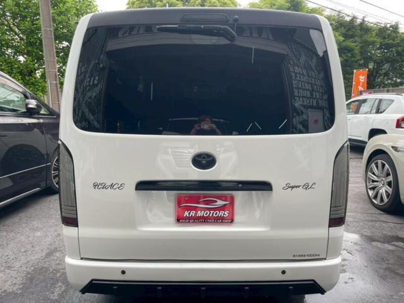 HIACE VAN