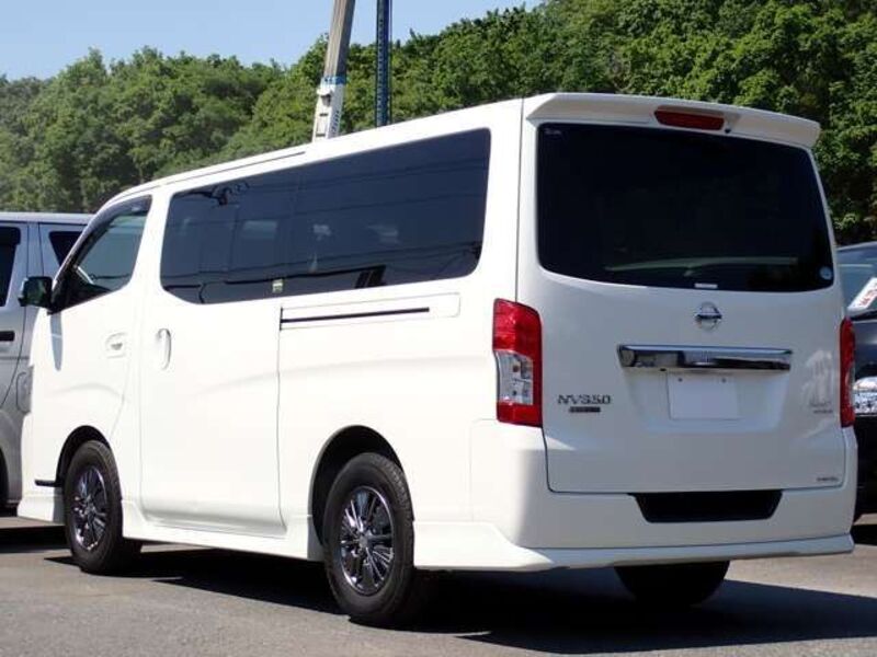 NV350 CARAVAN