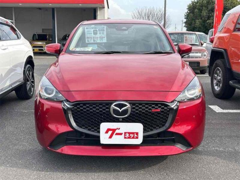 MAZDA2