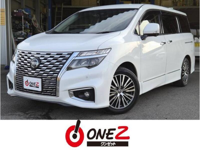 NISSAN ELGRAND