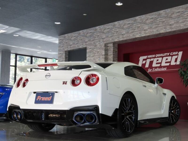 GT-R
