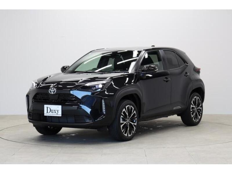 YARIS CROSS