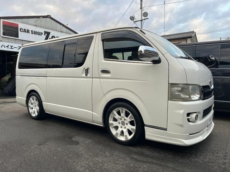 HIACE VAN