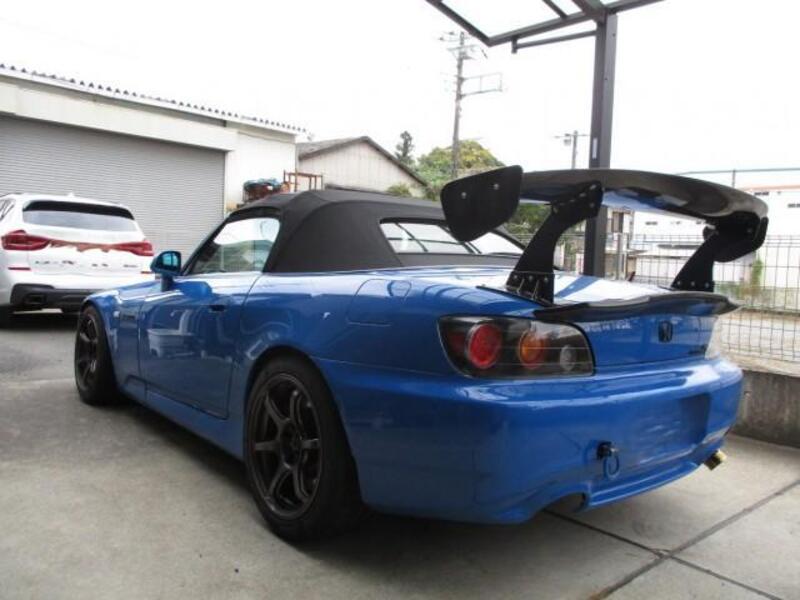 S2000