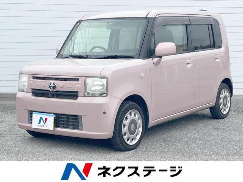 TOYOTA PIXIS SPACE