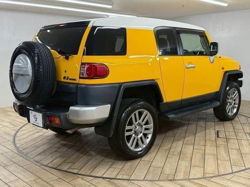 FJ CRUISER