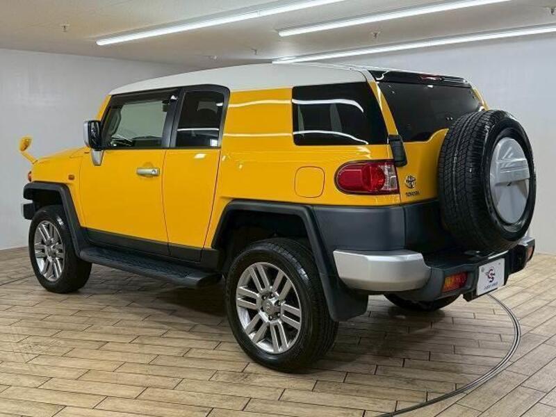 FJ CRUISER
