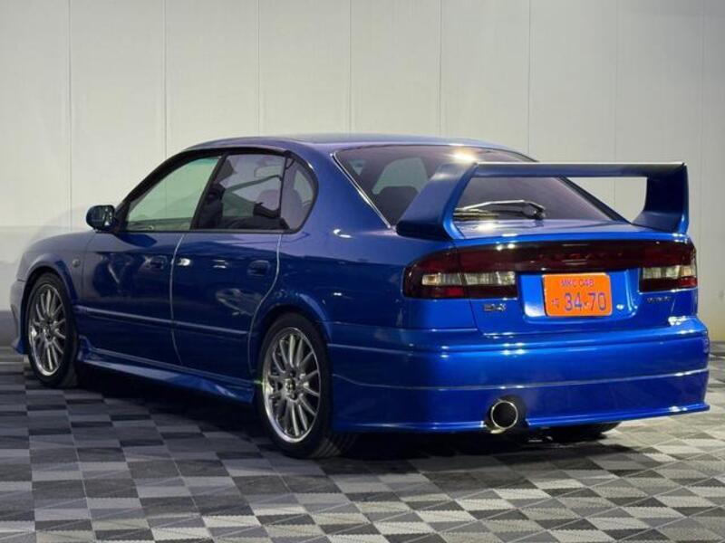 LEGACY B4