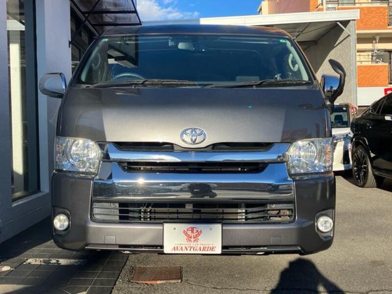 HIACE VAN
