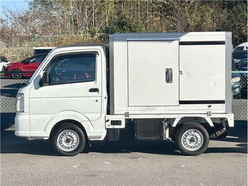 CARRY TRUCK