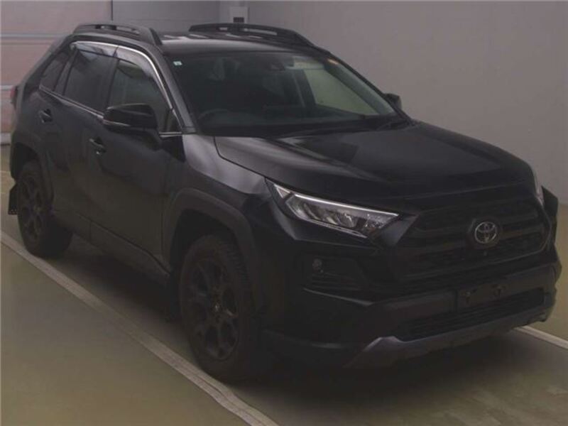 TOYOTA RAV4