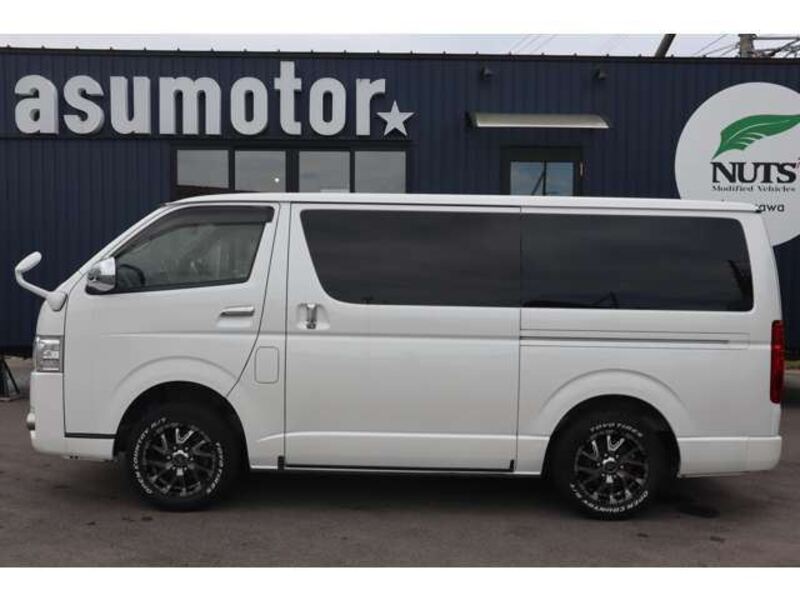 HIACE VAN