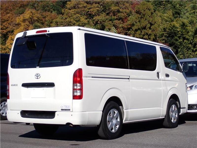 HIACE VAN