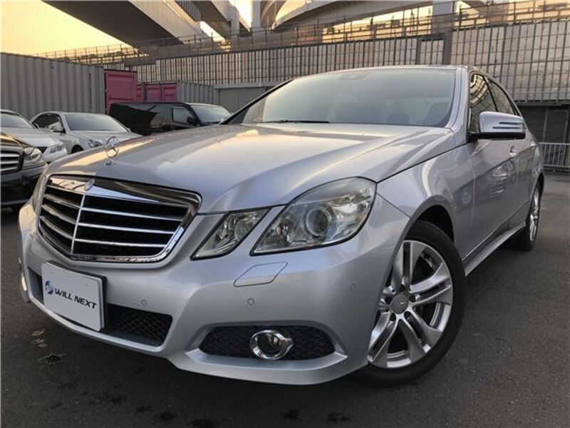 MERCEDES-BENZ E-CLASS