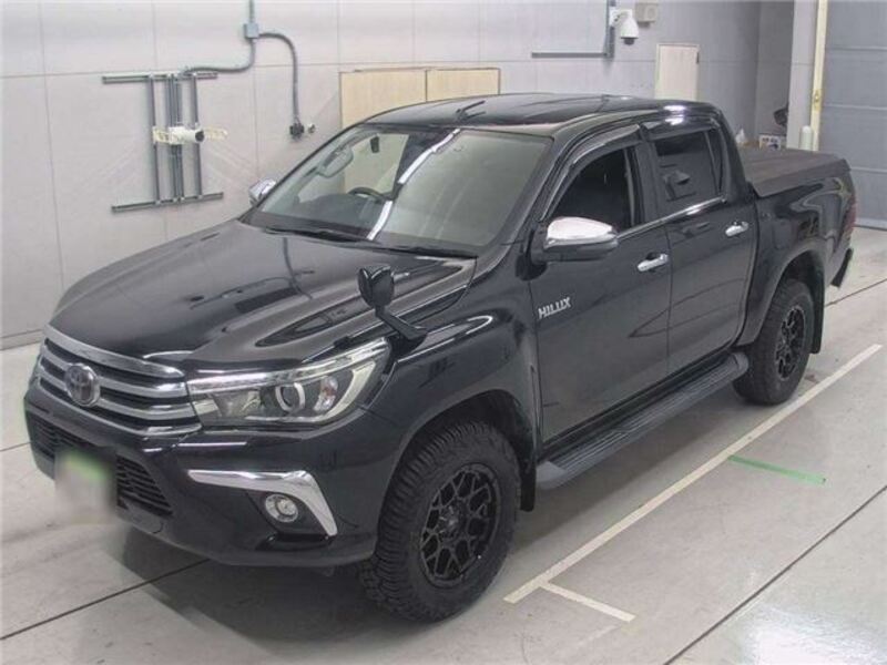TOYOTA HILUX