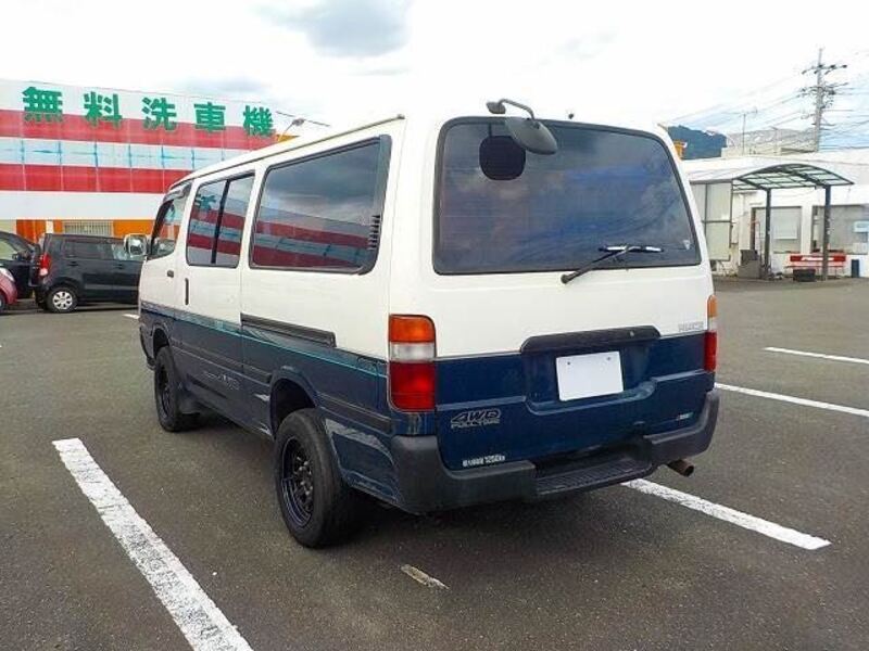 HIACE VAN