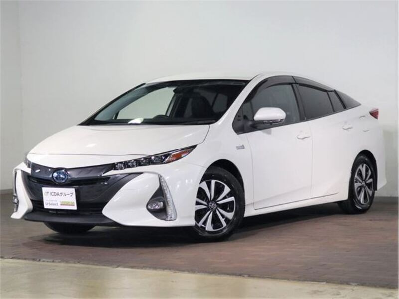 TOYOTA PRIUS PHV