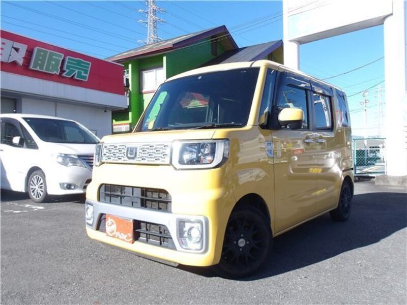 DAIHATSU WAKE