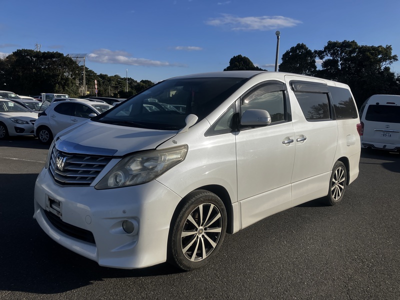 TOYOTA ALPHARD