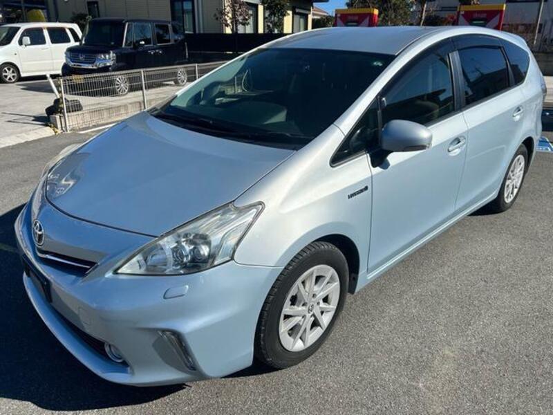 PRIUS ALPHA