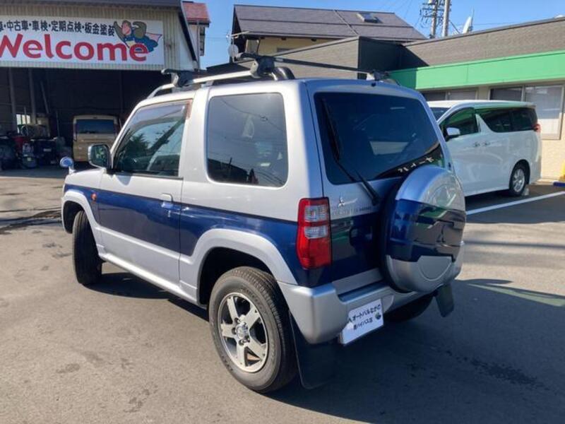 PAJERO MINI
