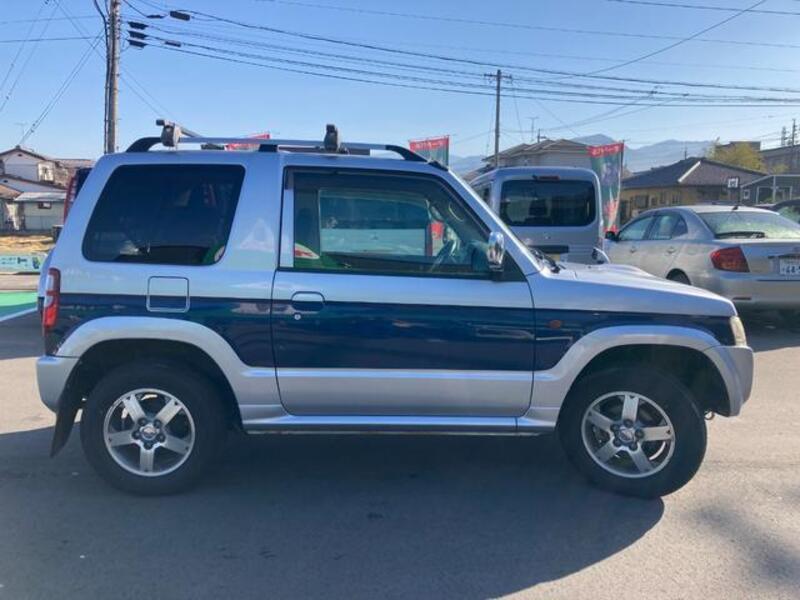 PAJERO MINI