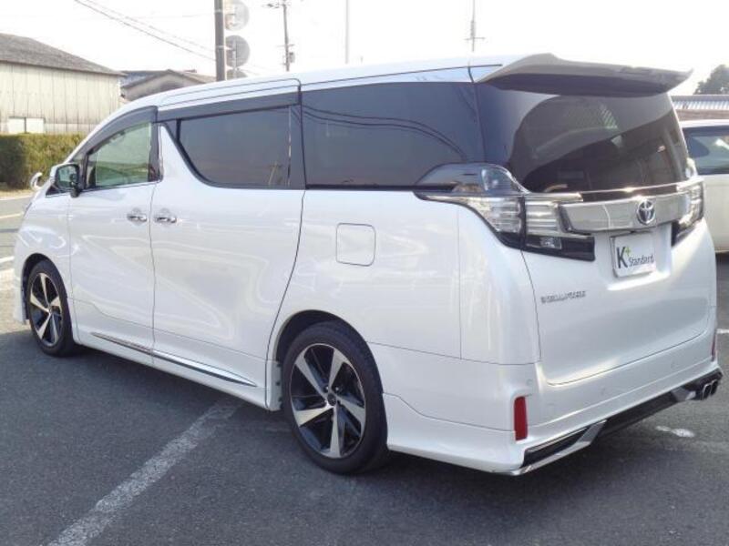 VELLFIRE