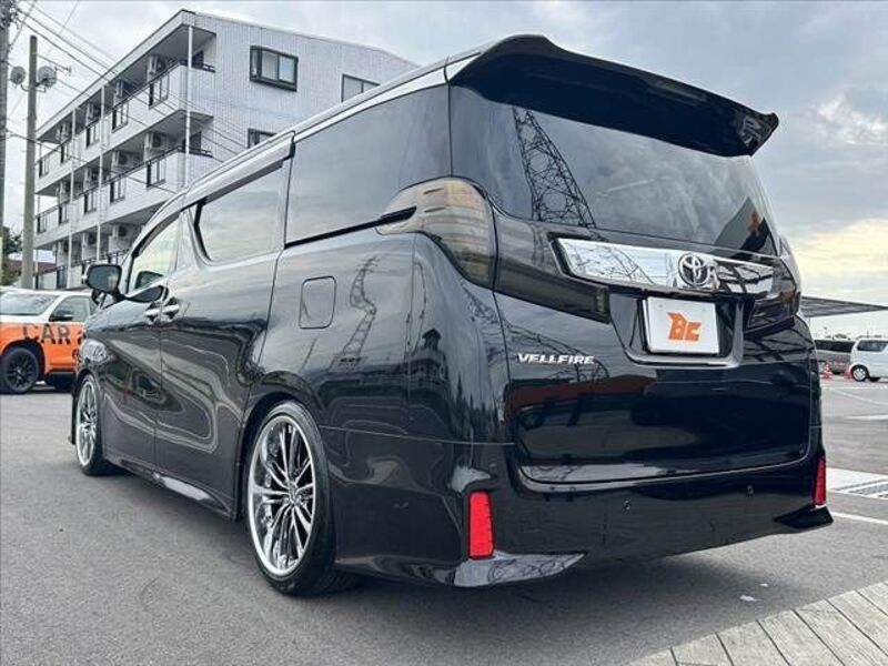 VELLFIRE
