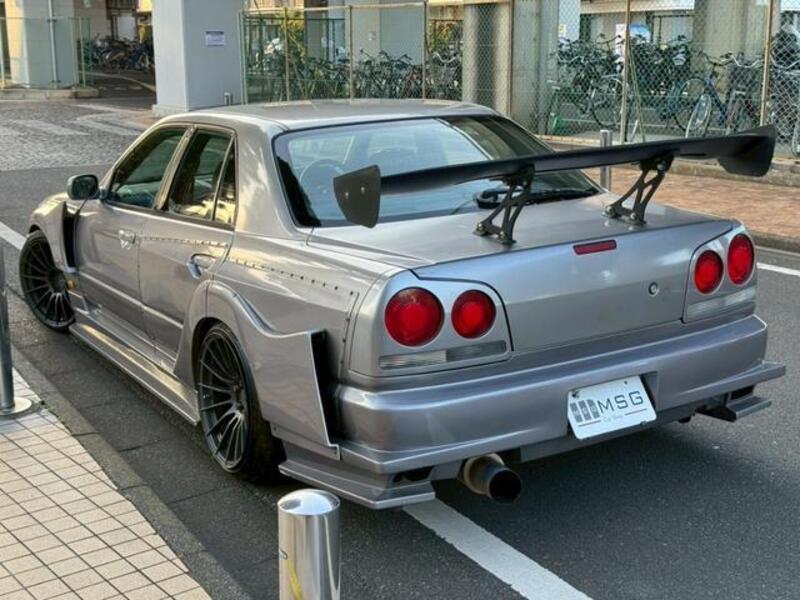 SKYLINE