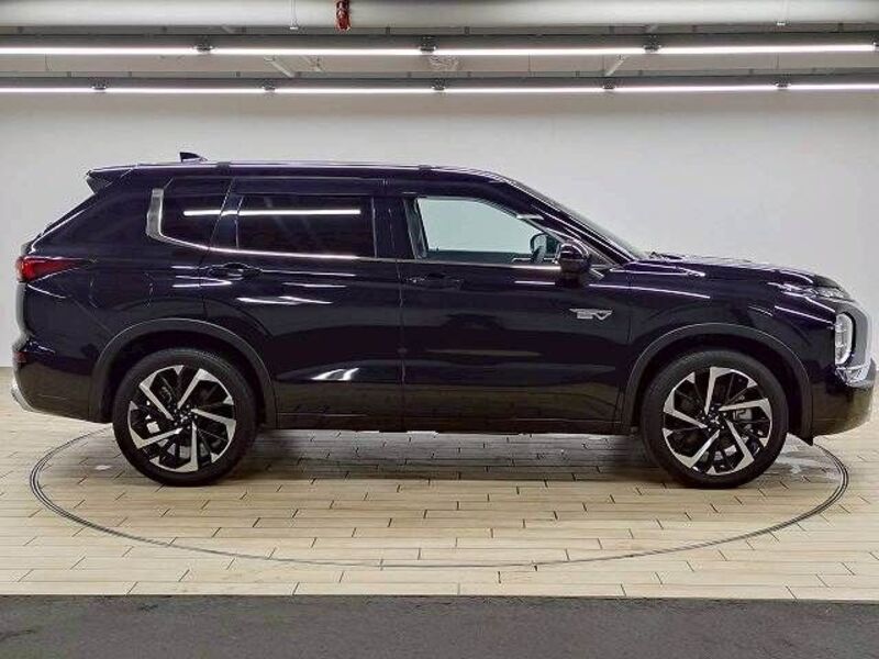 OUTLANDER PHEV