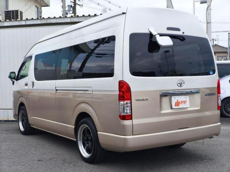 HIACE WAGON