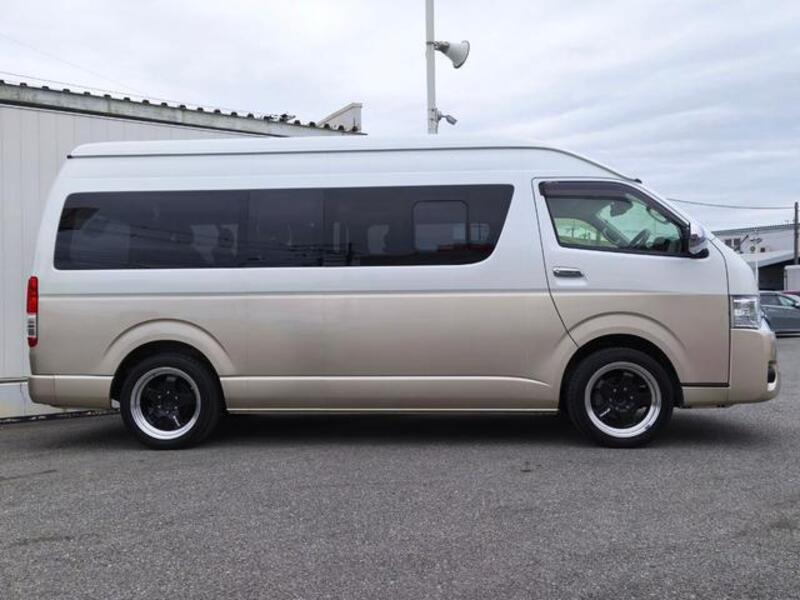 HIACE WAGON