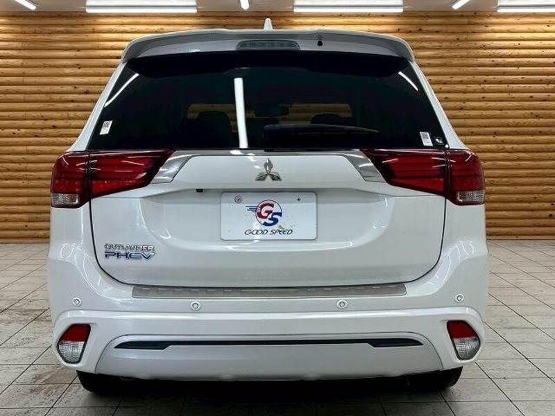 OUTLANDER PHEV