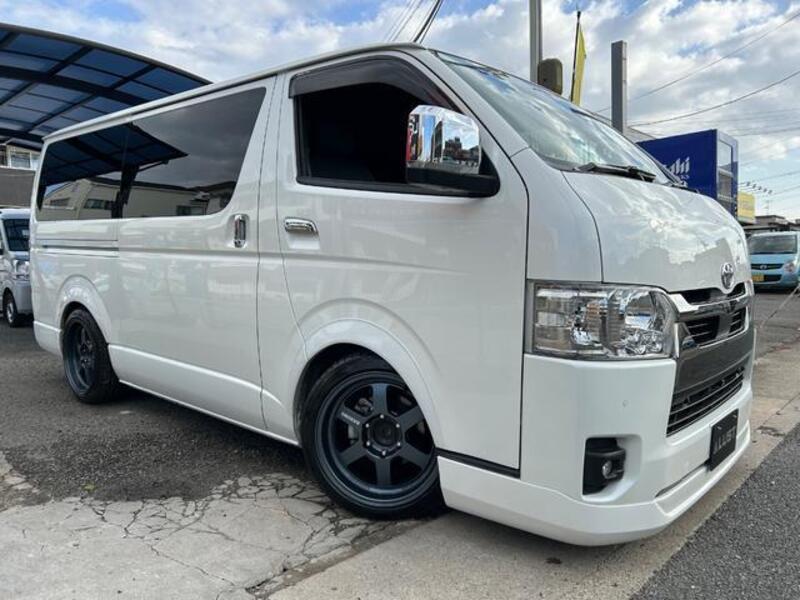 HIACE VAN