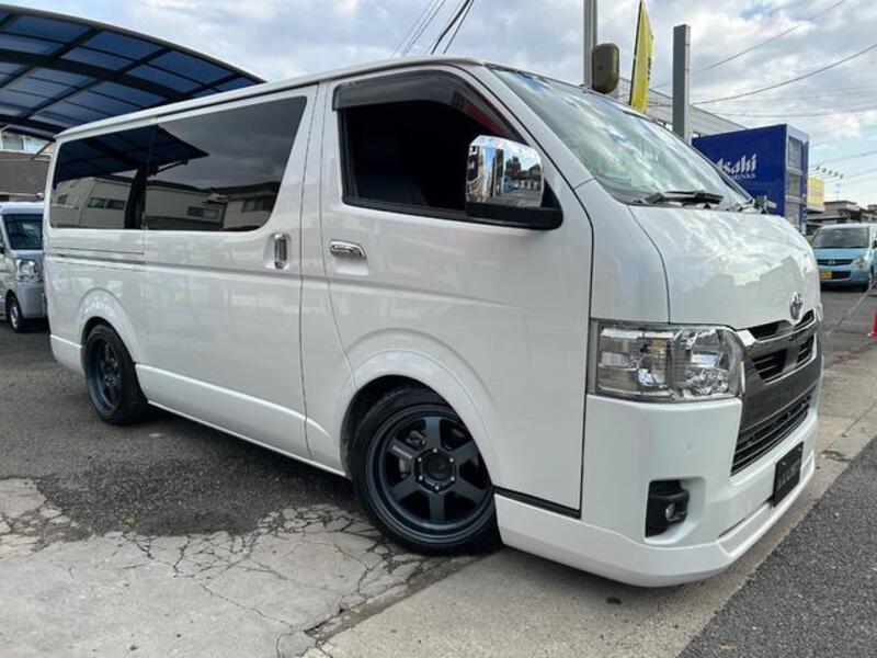 HIACE VAN