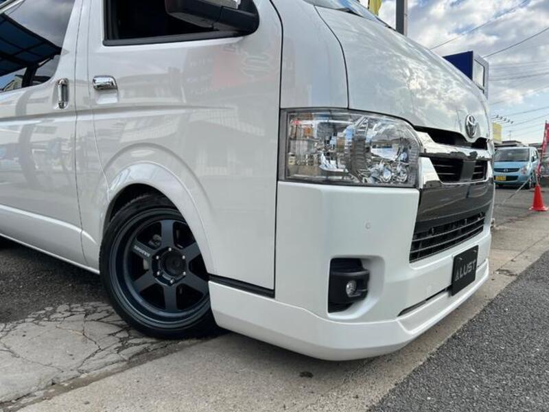 HIACE VAN