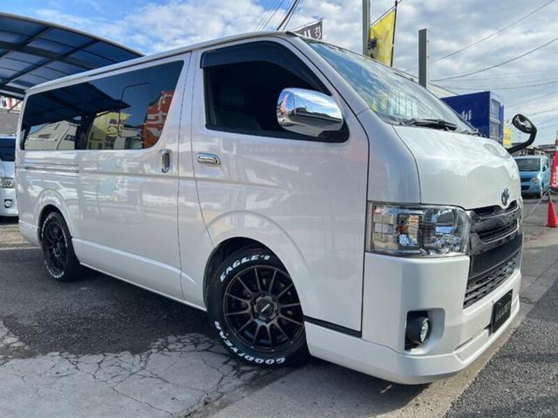 HIACE VAN