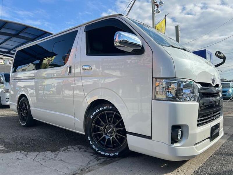 HIACE VAN